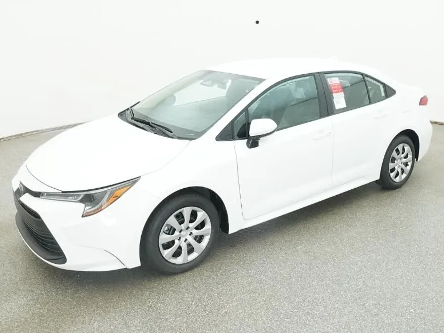 2026 Toyota Corolla LE photo 1