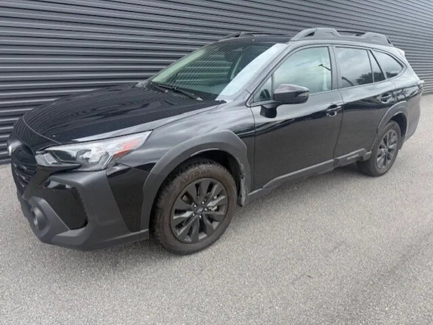 2025 Subaru Outback Onyx Edition XT photo 1