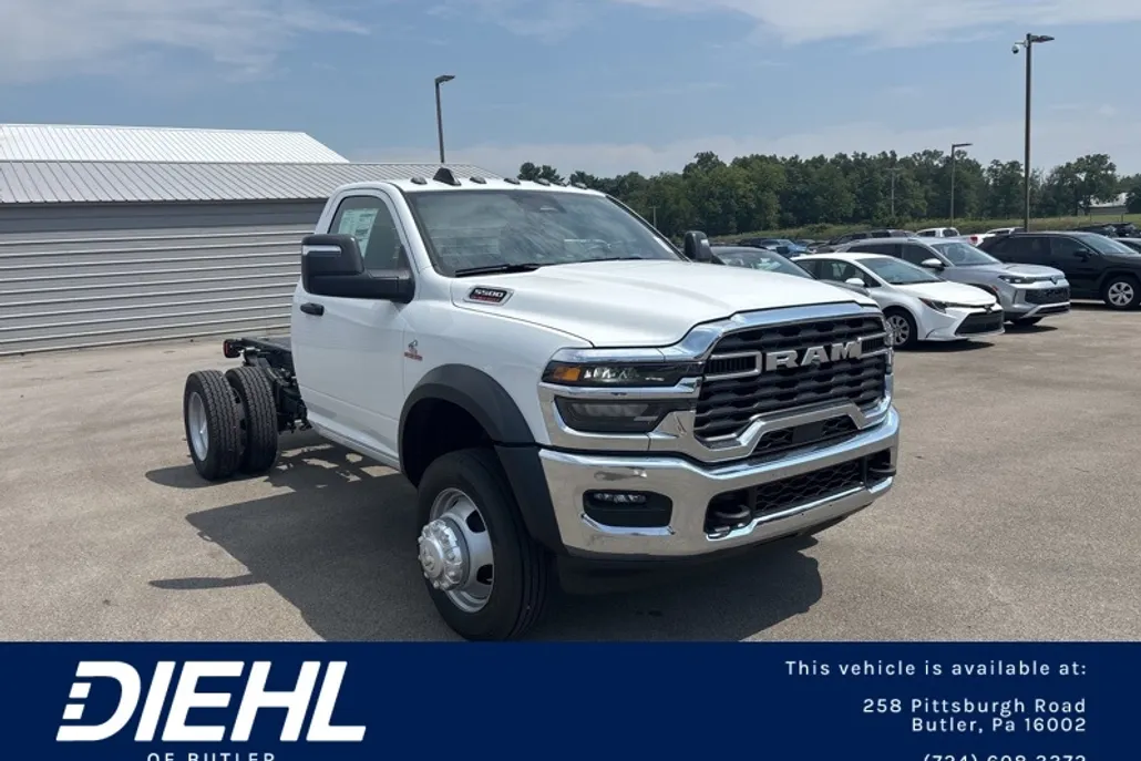 2025 Ram 5500 Tradesman photo 1