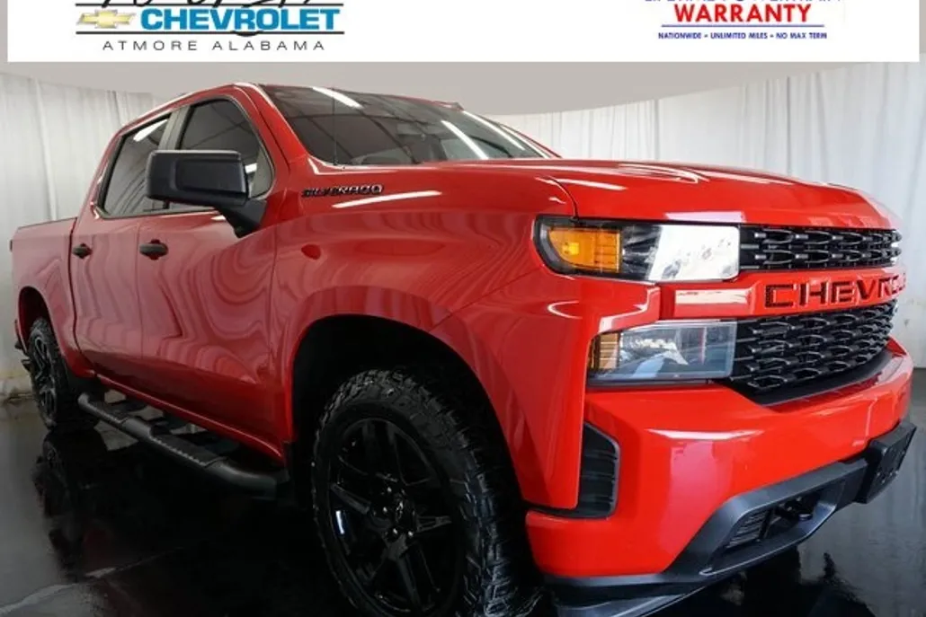 2022 Chevrolet Silverado 1500 Custom photo 1