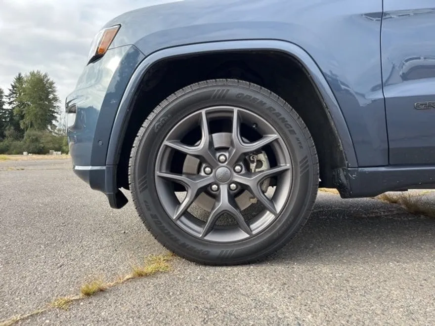 2021 Jeep Grand Cherokee Limited photo 1