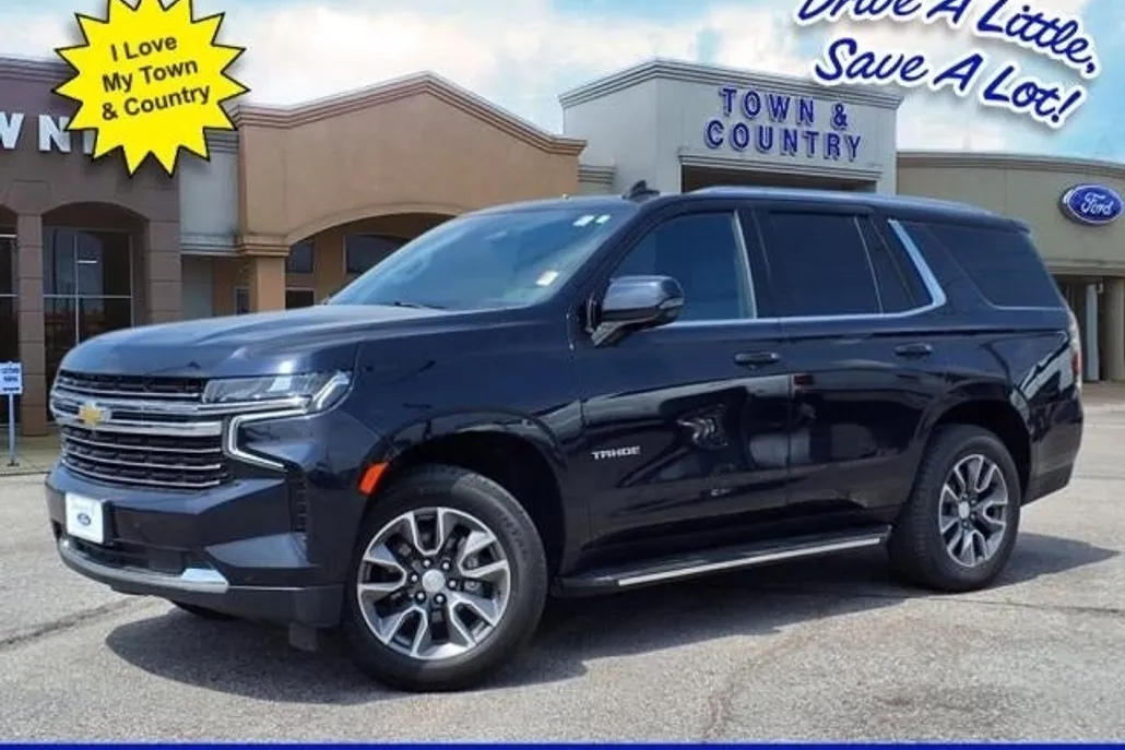 2022 Chevrolet Tahoe LT photo 1