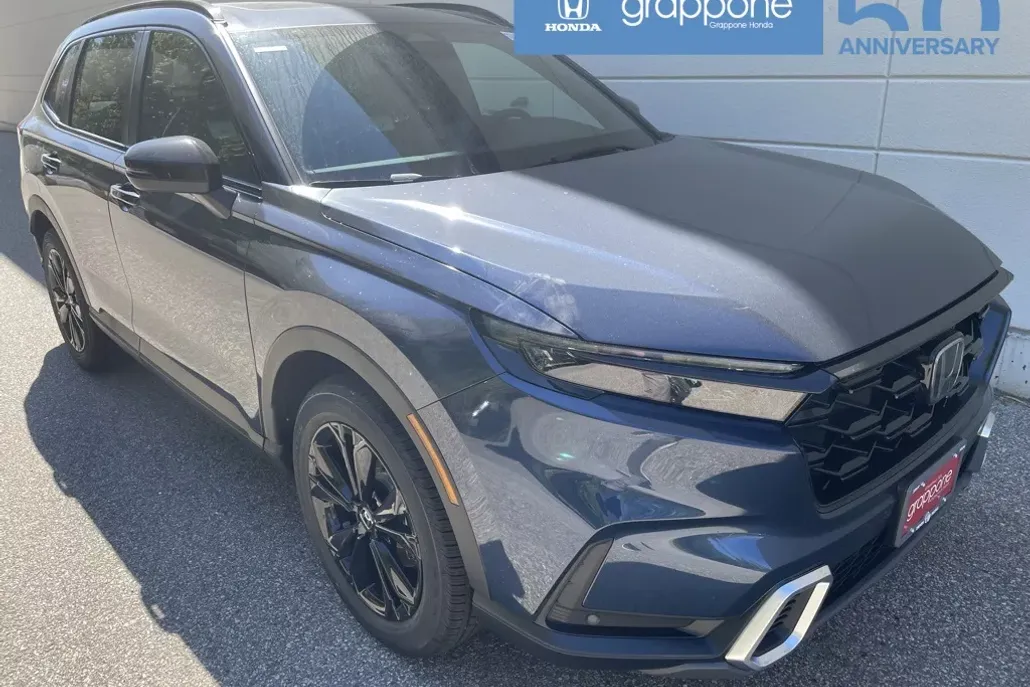 2026 Honda CR-V Hybrid Sport Touring photo 1