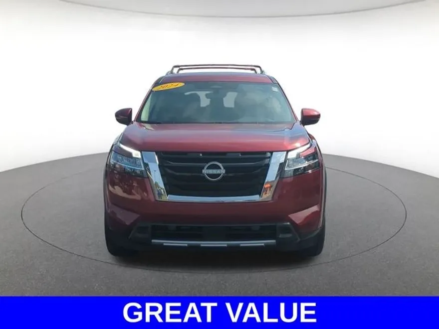 2024 Nissan Pathfinder SL photo 1