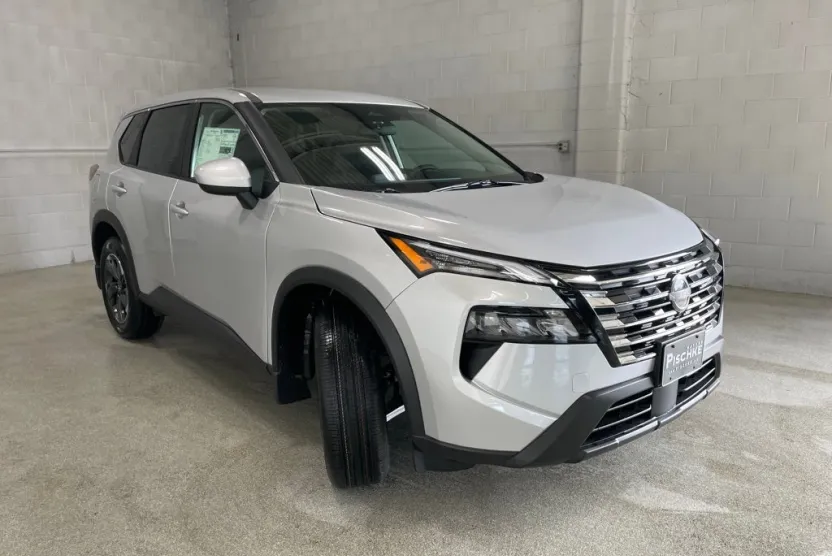 2025 Nissan Rogue SV photo 1