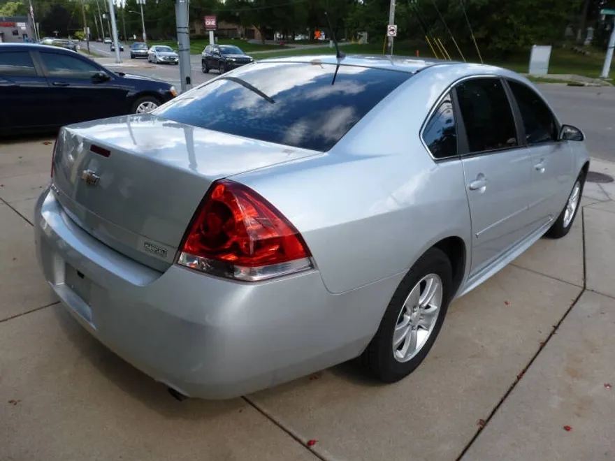 2012 Chevrolet Impala LS Fleet photo 1