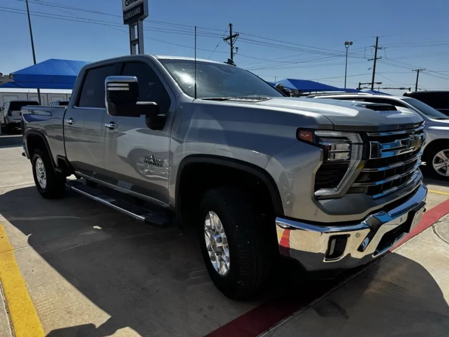 2024 Chevrolet Silverado 2500HD LTZ photo 1
