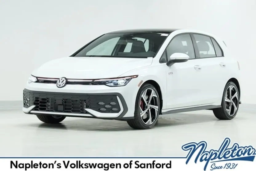 2025 Volkswagen Golf GTI SE photo 1