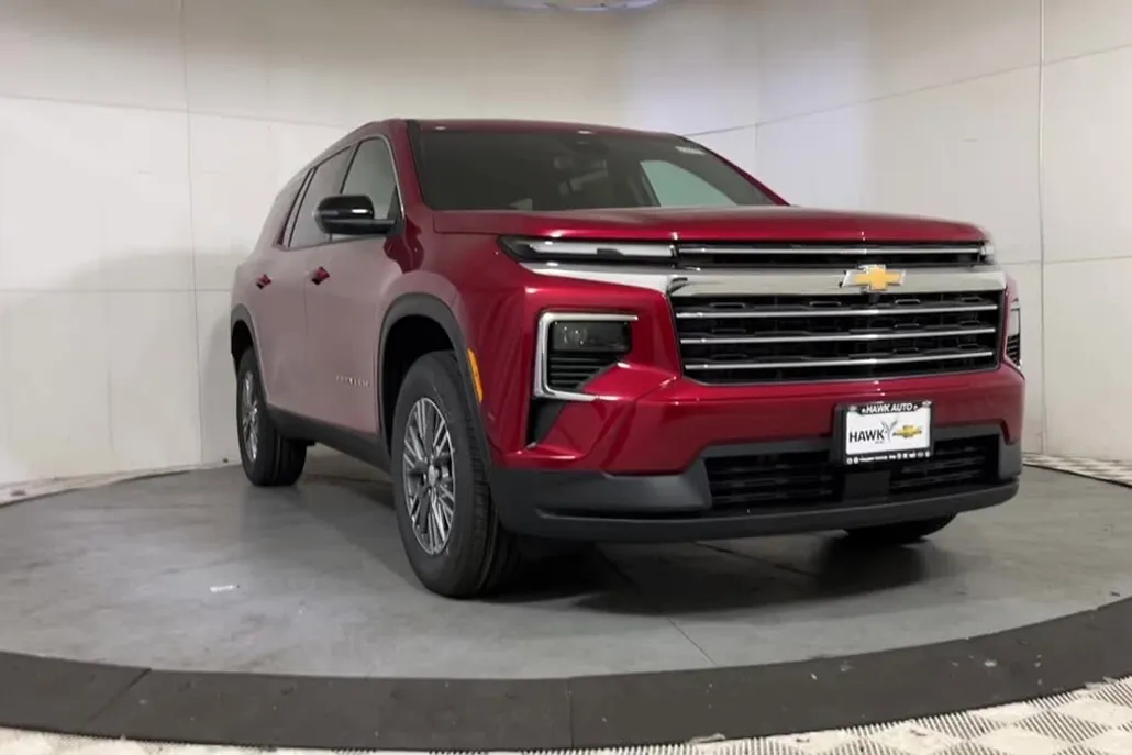 2026 Chevrolet Traverse photo 1