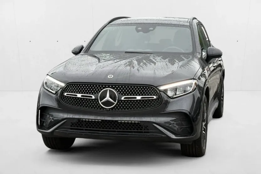 2024 Mercedes Benz GLC 300 photo 1