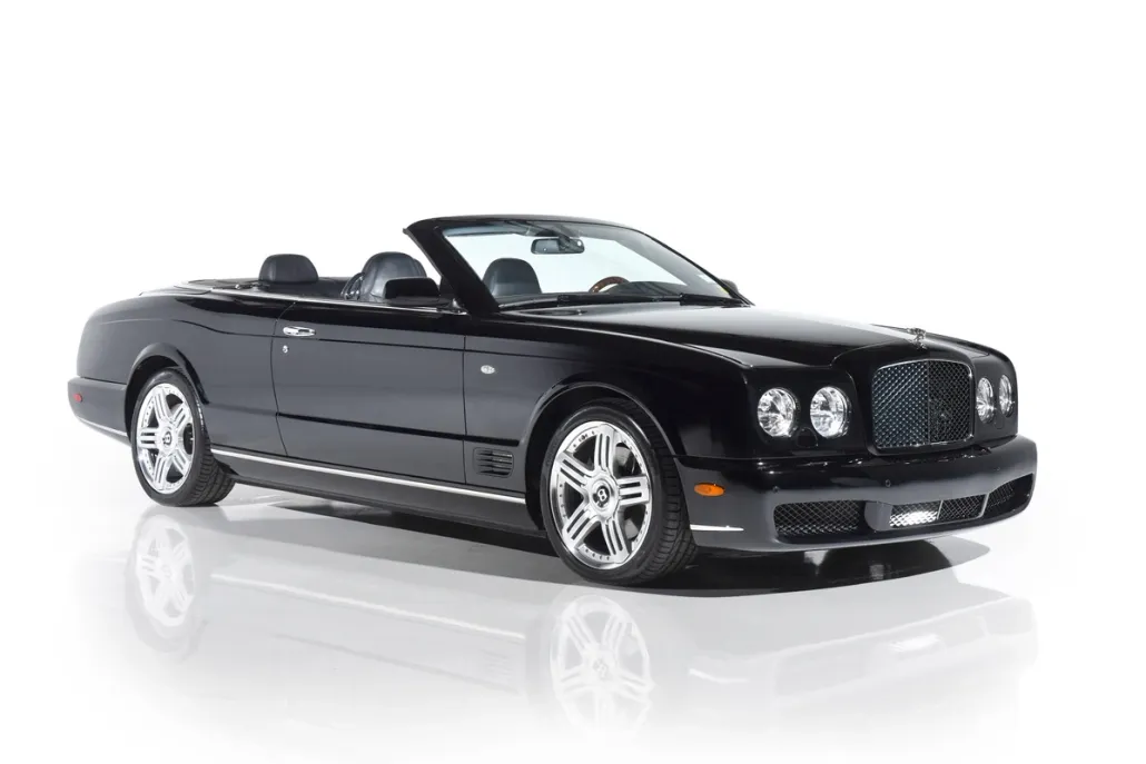 2010 Bentley Azure Base photo 1