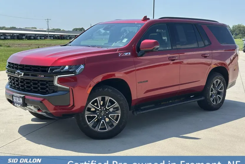 2023 Chevrolet Tahoe Z71 photo 1