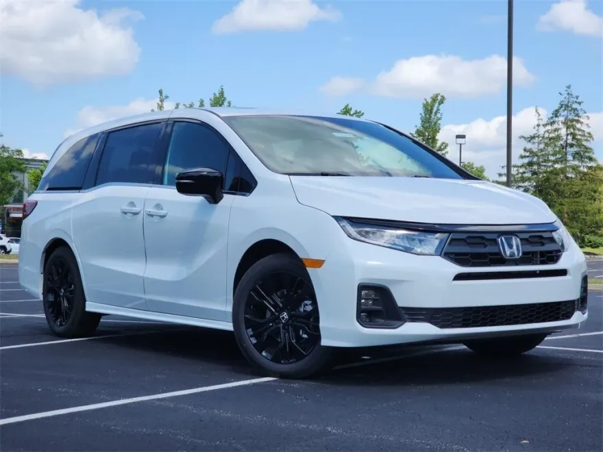 2026 Honda Odyssey photo 1