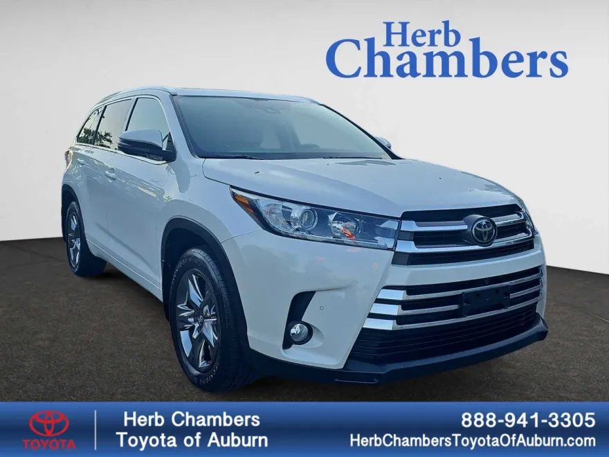 2017 Toyota Highlander Limited Platinum photo 1