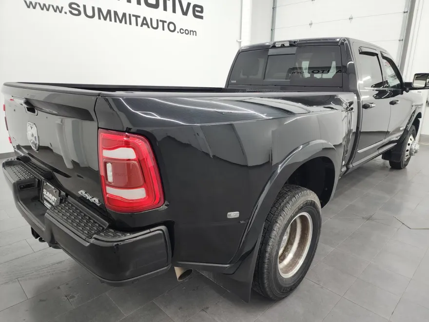 2022 Ram 3500 Limited photo 1