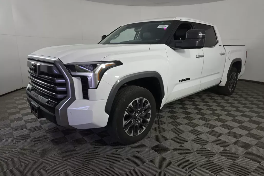 2024 Toyota Tundra Limited photo 1