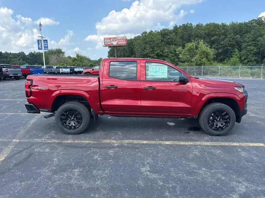 2026 Chevrolet Colorado Work Truck photo 1