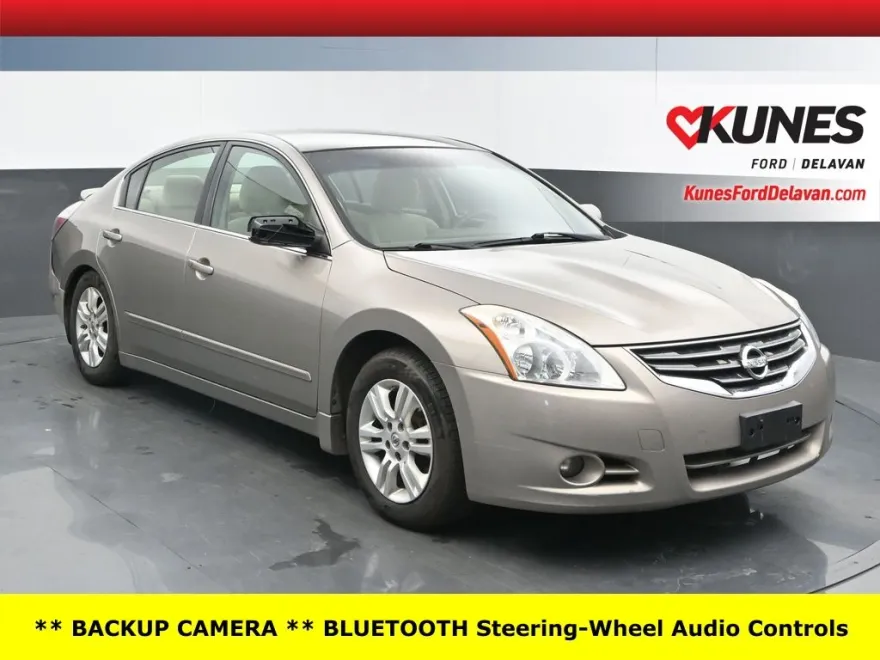 2011 Nissan Altima 2.5 S photo 1
