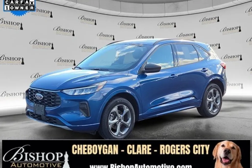 2023 Ford Escape ST-Line photo 1