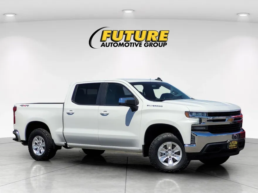 2021 Chevrolet Silverado 1500 LT photo 1