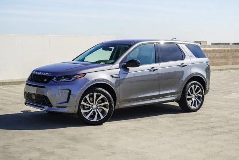 2024 Land Rover Discovery Sport S photo 1