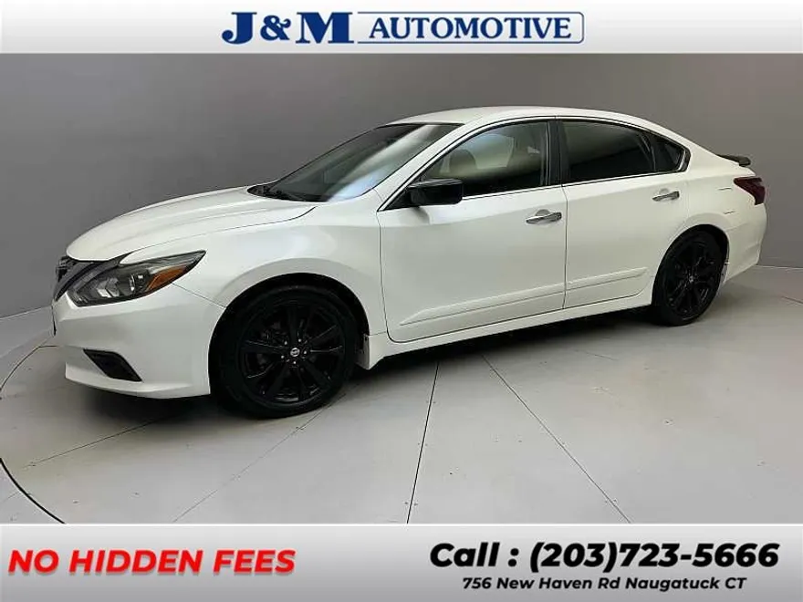 2017 Nissan Altima 2.5 SR photo 1