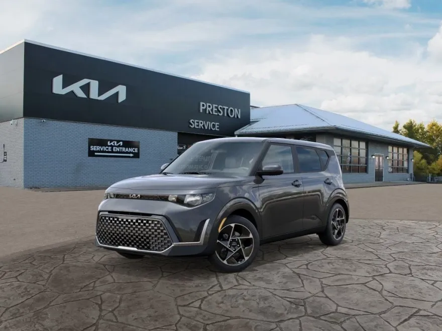2025 Kia Soul EX photo 1