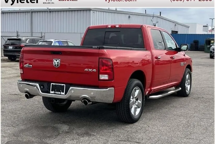 2016 Ram 1500 Big Horn photo 1