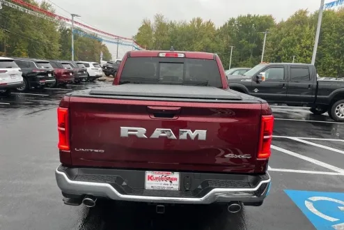 2025 Ram 1500 Limited photo 3
