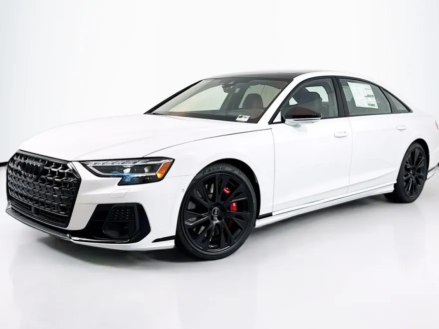 2025 Audi S8 Quattro photo 1