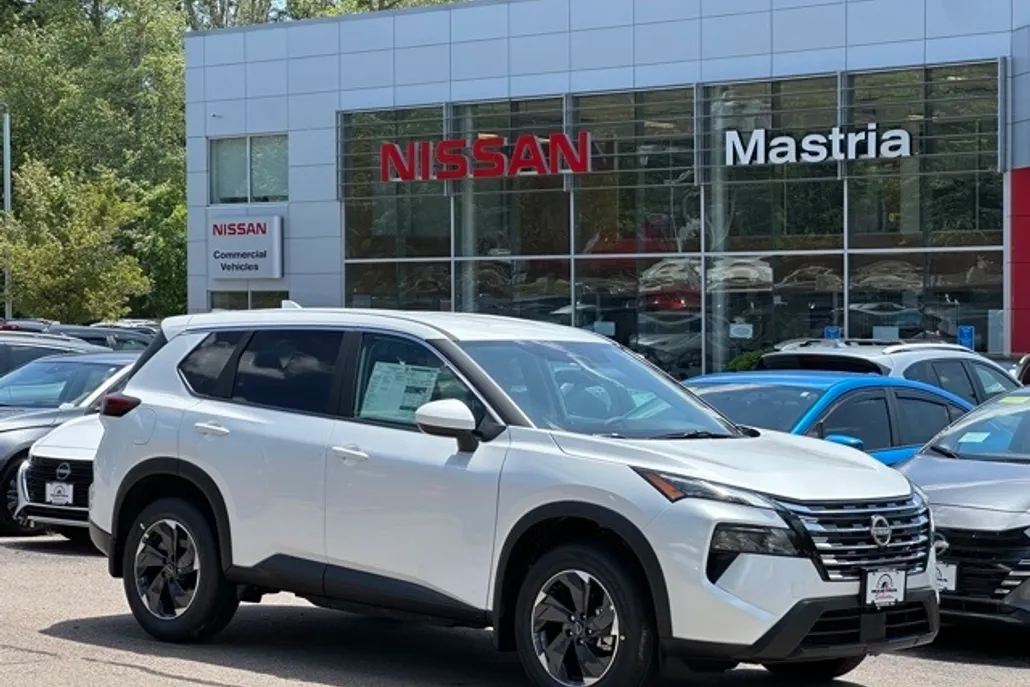2025 Nissan Rogue SV photo 1
