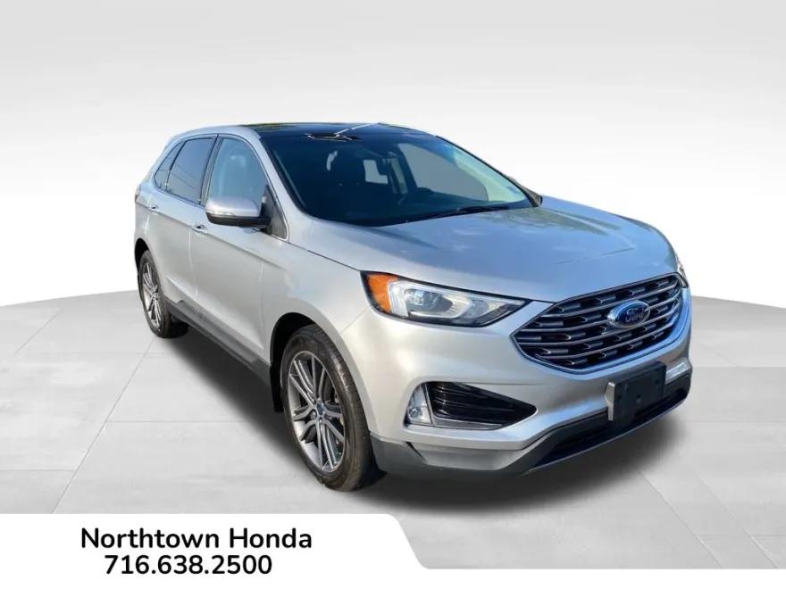2019 Ford Edge Titanium photo 1