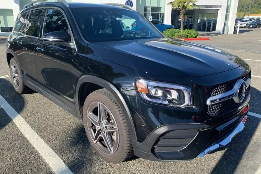 2021 Mercedes Benz GLB 250 photo 1