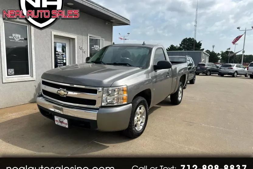 2008 Chevrolet Silverado 1500 photo 1