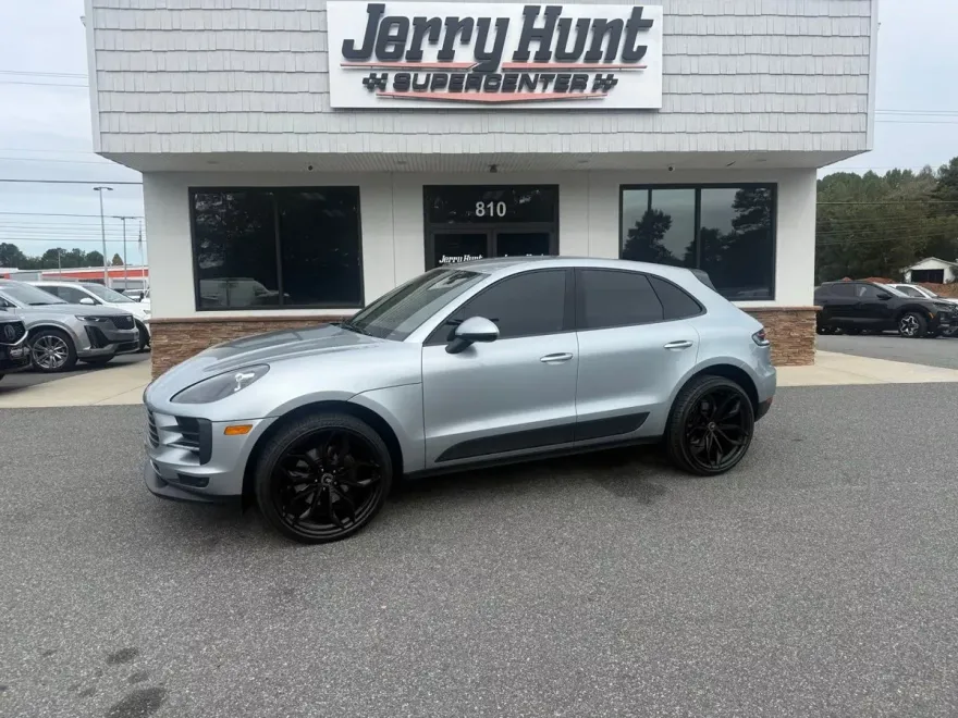 2020 Porsche Macan Base photo 1