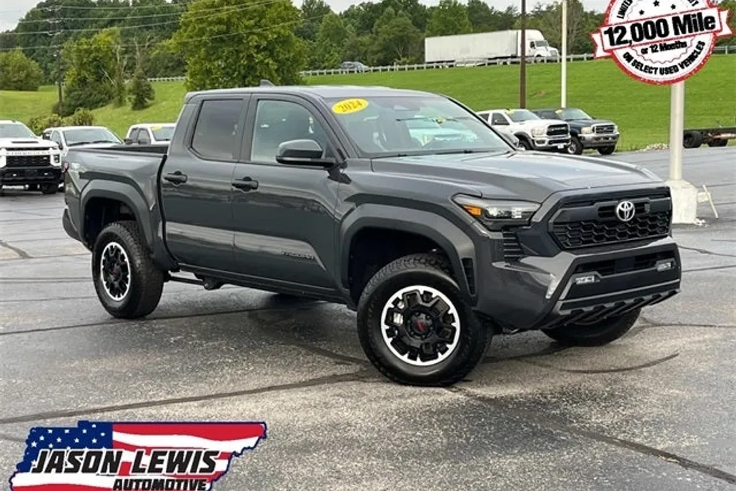 2024 Toyota Tacoma TRD Sport photo 1