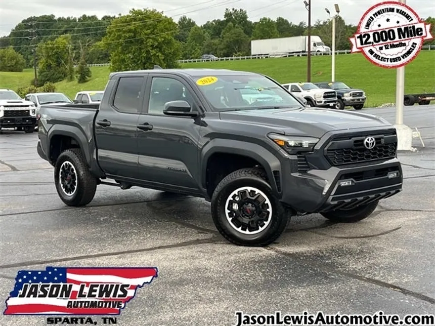 2024 Toyota Tacoma TRD Sport photo 1