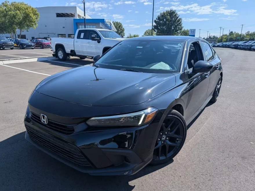 2022 Honda Civic Sport photo 1