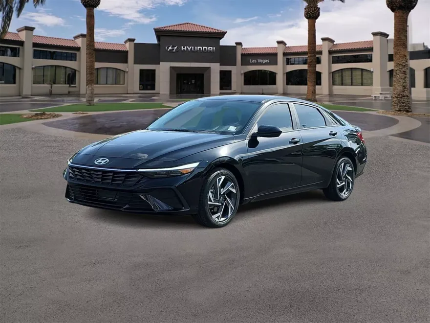 2025 Hyundai Elantra SEL Sport photo 1