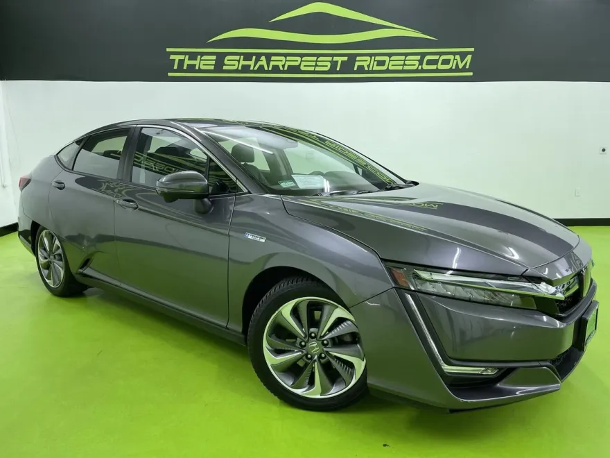 2018 Honda Clarity Plug-In Hybrid photo 1