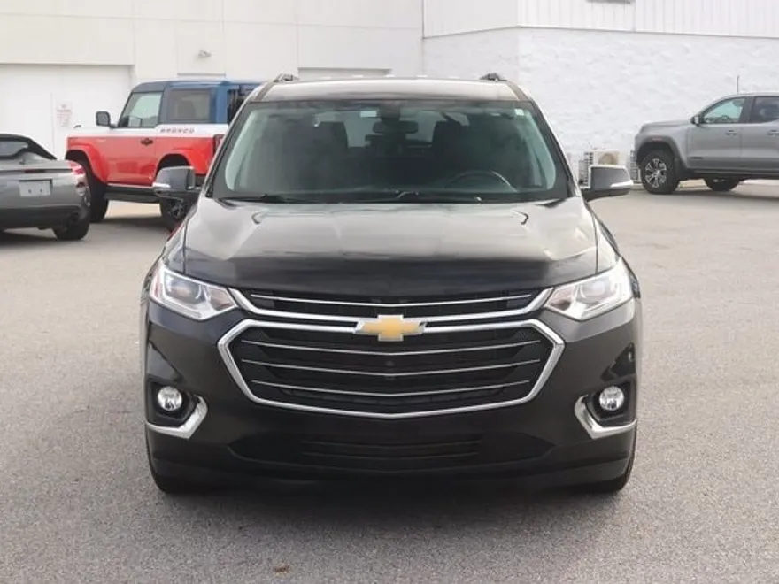 2020 Chevrolet Traverse Leather photo 1