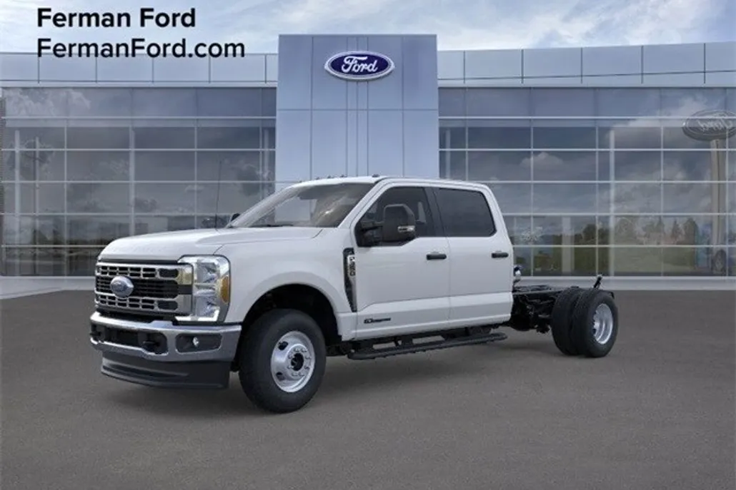 2026 Ford F-350 photo 1