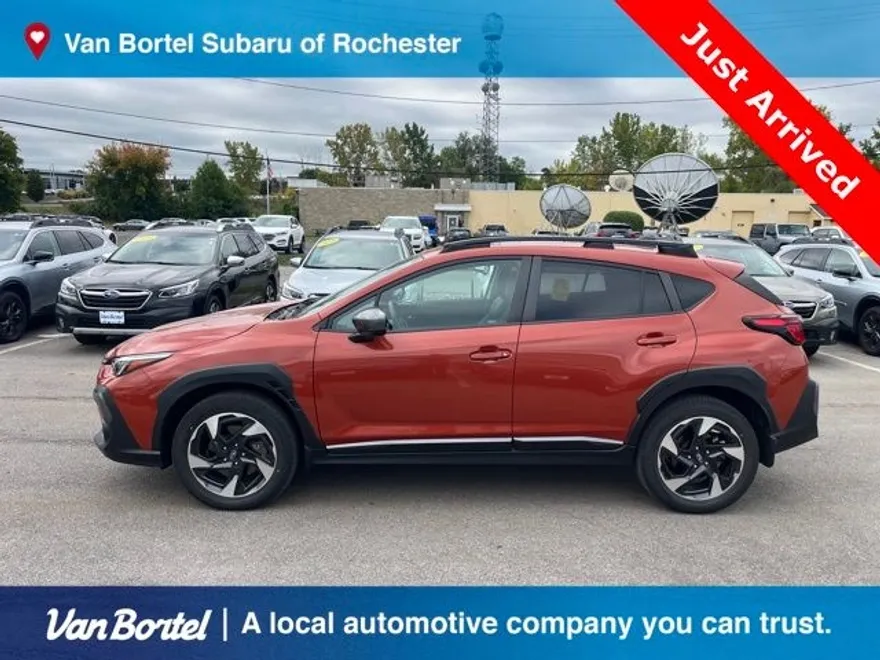 2024 Subaru Crosstrek Limited photo 1