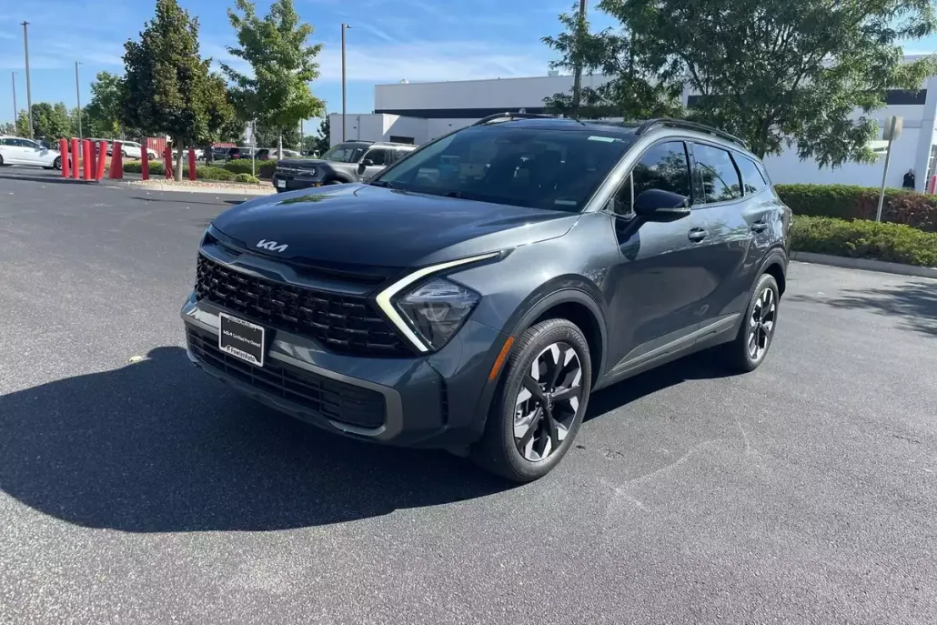 2023 Kia Sportage X-Line photo 1