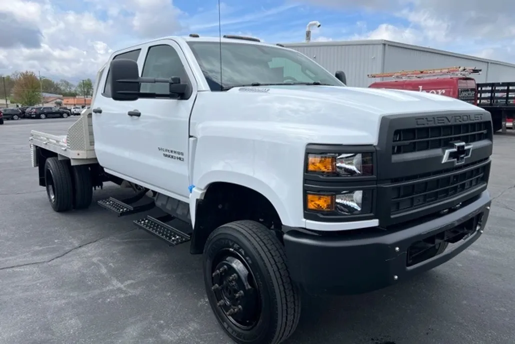 2023 Chevrolet Silverado 4500HD Work Truck photo 1