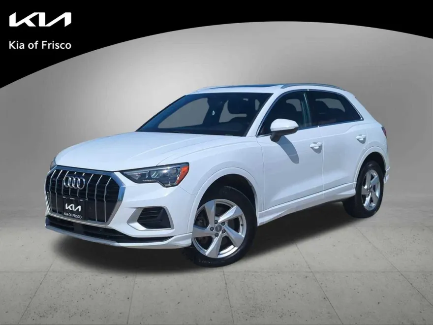 2020 Audi Q3 Premium photo 1