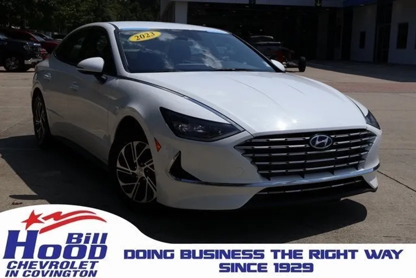 2023 Hyundai Sonata Hybrid Blue photo 1