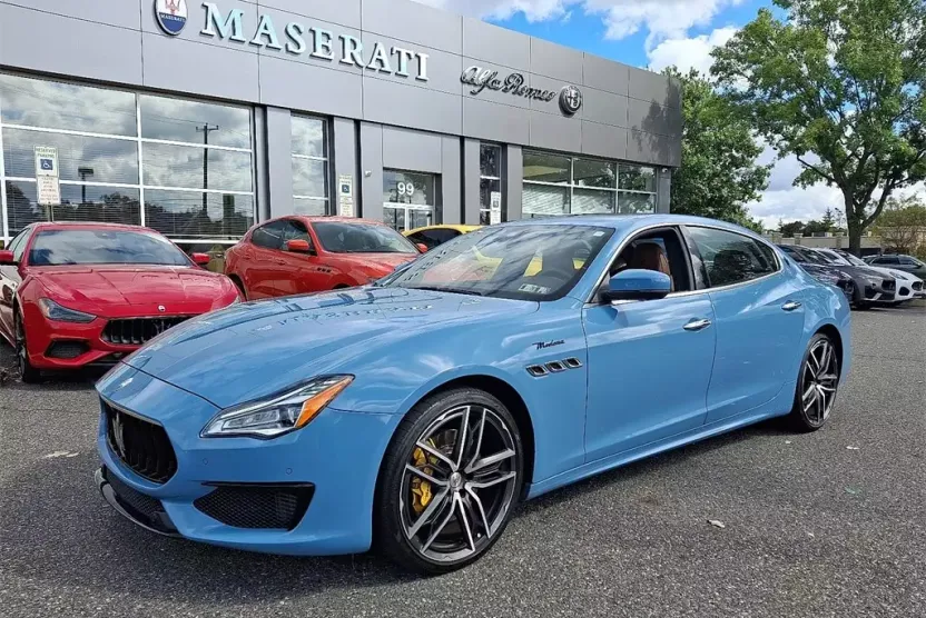 2022 Maserati Quattroporte Modena Q4 photo 1