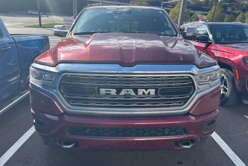 2023 Ram 1500 Limited photo 1