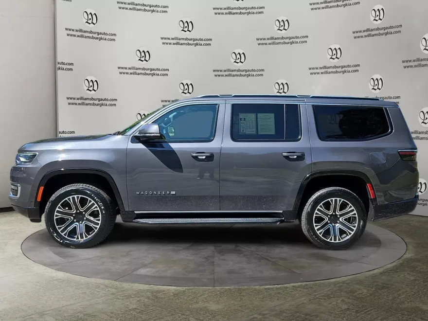 2022 Jeep Wagoneer Series III photo 1
